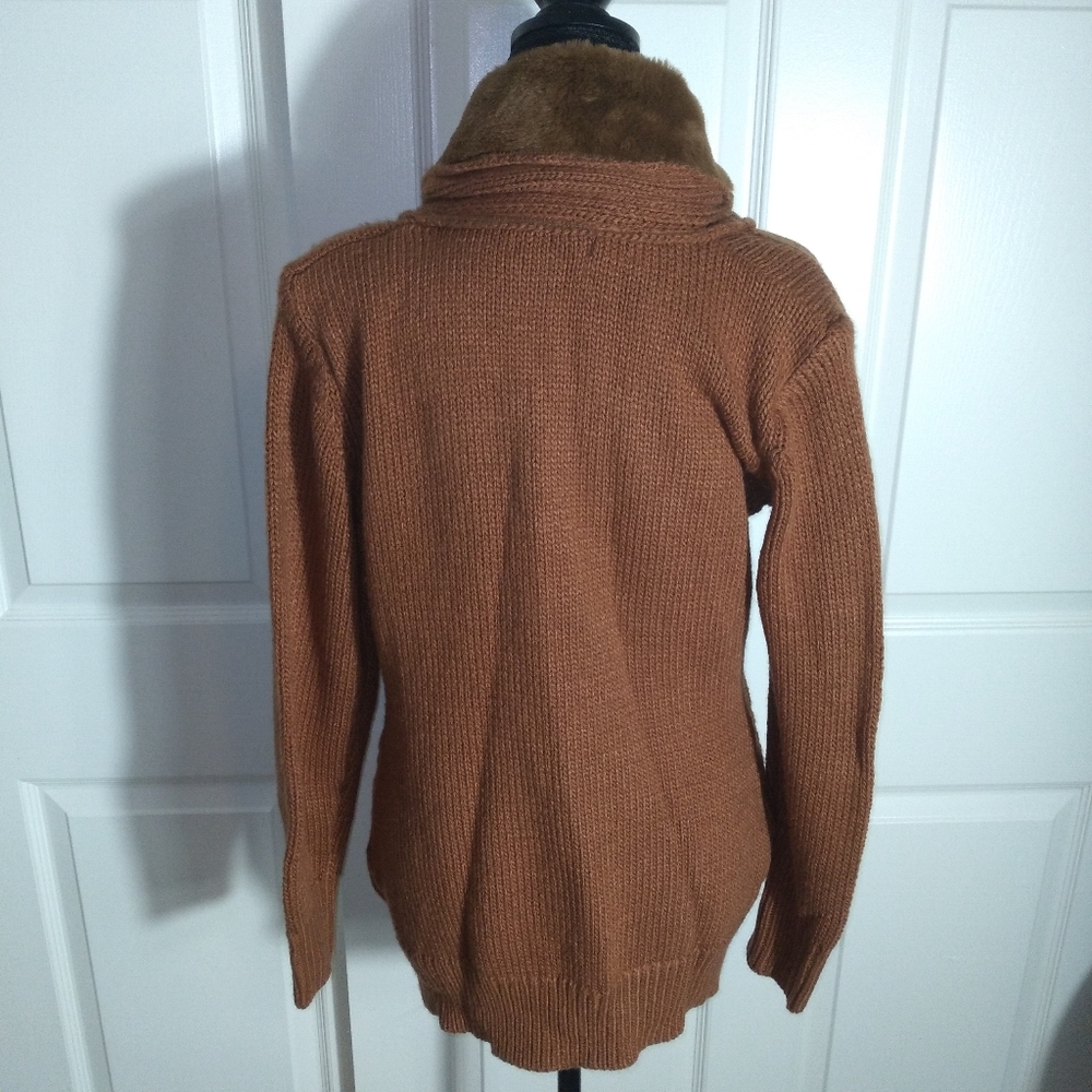 STYLEWE Women's Brown Knit Sweater with Turn Down Faux Fur Collar- Size S - Picture 3 of 11